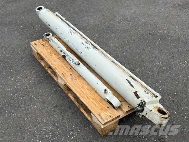 CLAAS USED HYDRAULIC CYLINDER هيدروليات