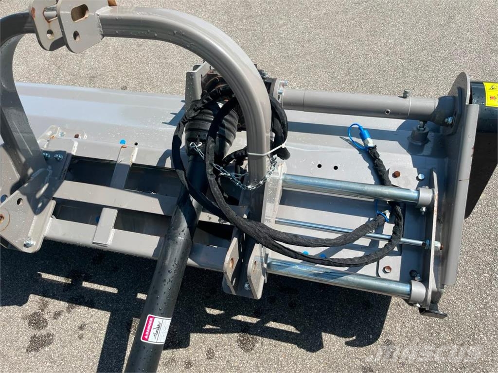 Jansen Mulcher 2.20m ,EFGCH-220, neuwertig, جزازات وأغطية المراعي
