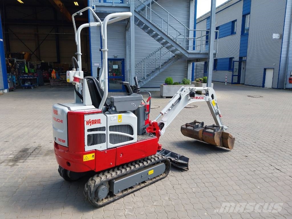 Takeuchi TB 210 RH Minikoparki