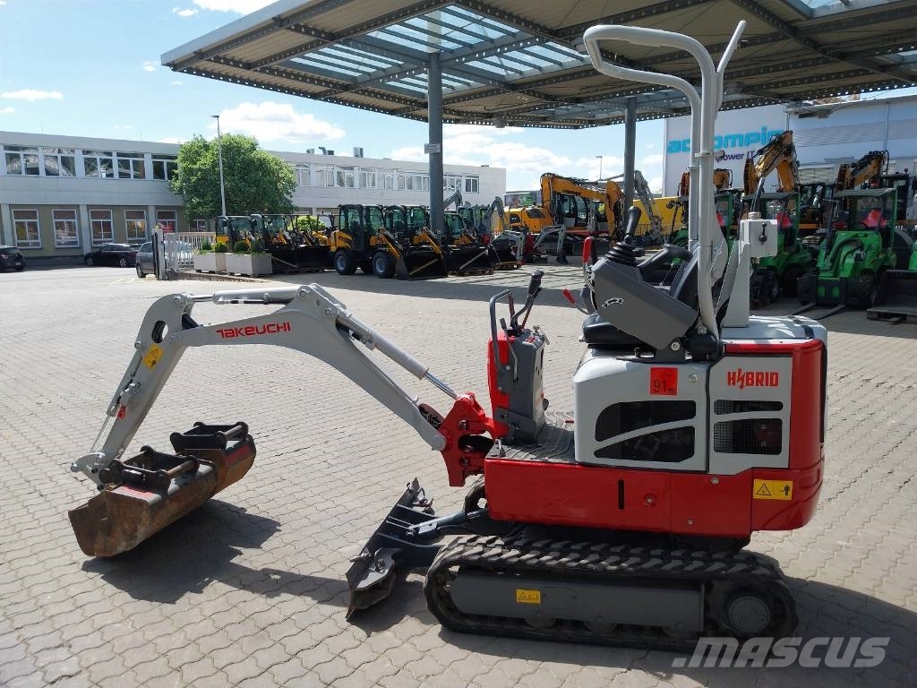 Takeuchi TB 210 RH Minikoparki