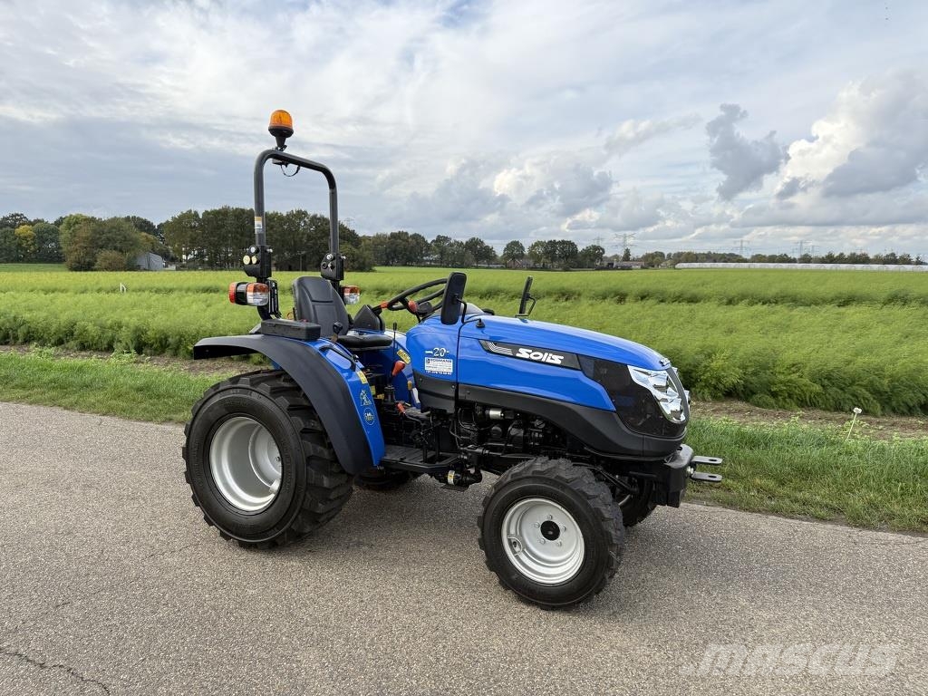 Solis 20 4WD minitractor met stuurbekrachtiging Tractoren