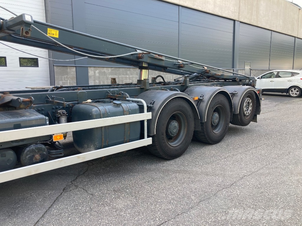 Mercedes-Benz Arocs 3251 Lanový nosič kontajnerov