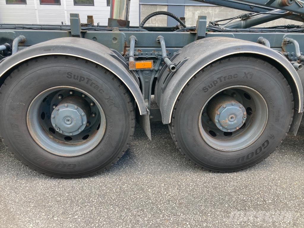 Mercedes-Benz Arocs 3251 Lanový nosič kontajnerov