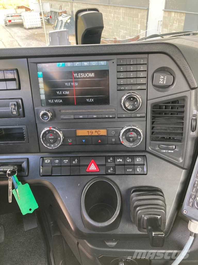 Mercedes-Benz Arocs 3251 Lanový nosič kontajnerov