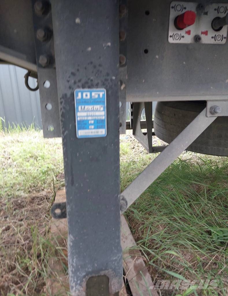 Groenewegen . Semirremolques de plataformas planas/laterales abatibles