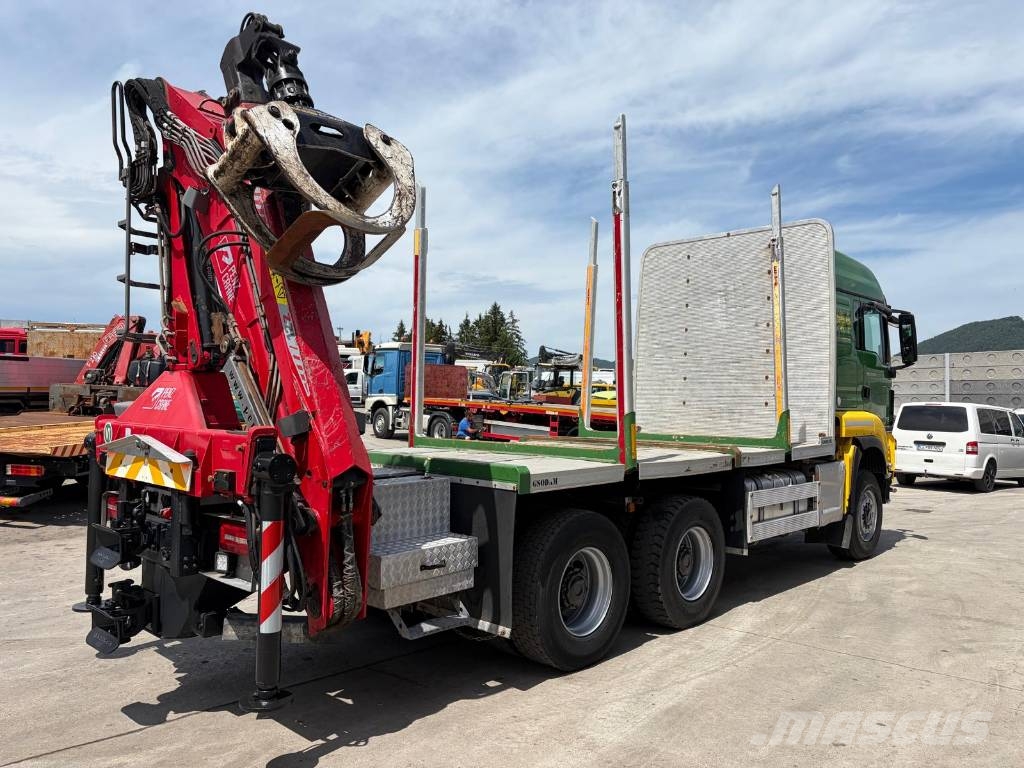MAN TGS 33.500 شاحنات أشجار