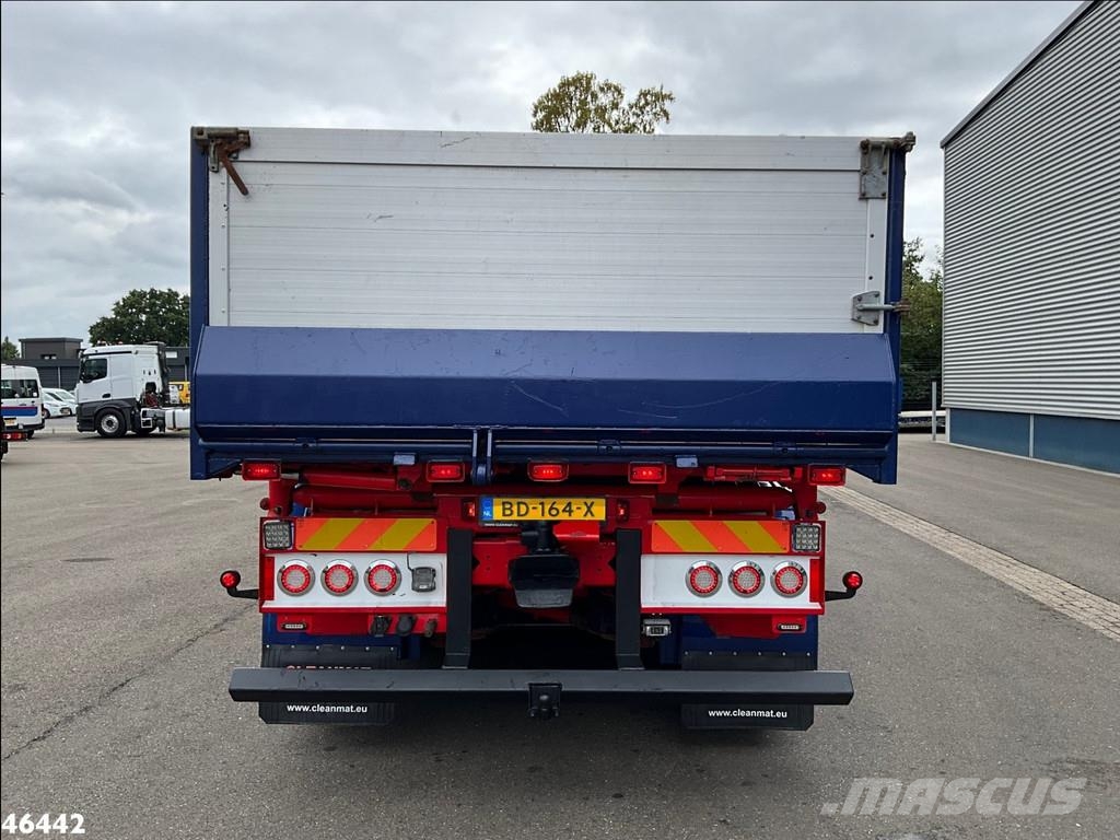 Scania R 560 V8 8x4 Retarder Hiab 24 Tonmeter laadkraan رافعات صالحة لكل أنواع الطرق