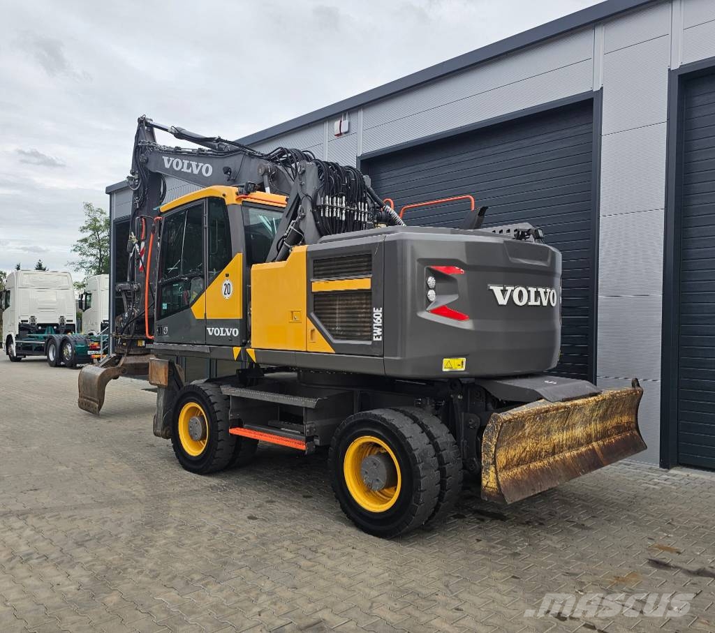 Volvo EW160E Podnoszona Kabina Bagri na kolesih