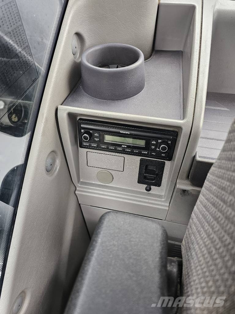 Volvo EW160E Podnoszona Kabina Bagri na kolesih