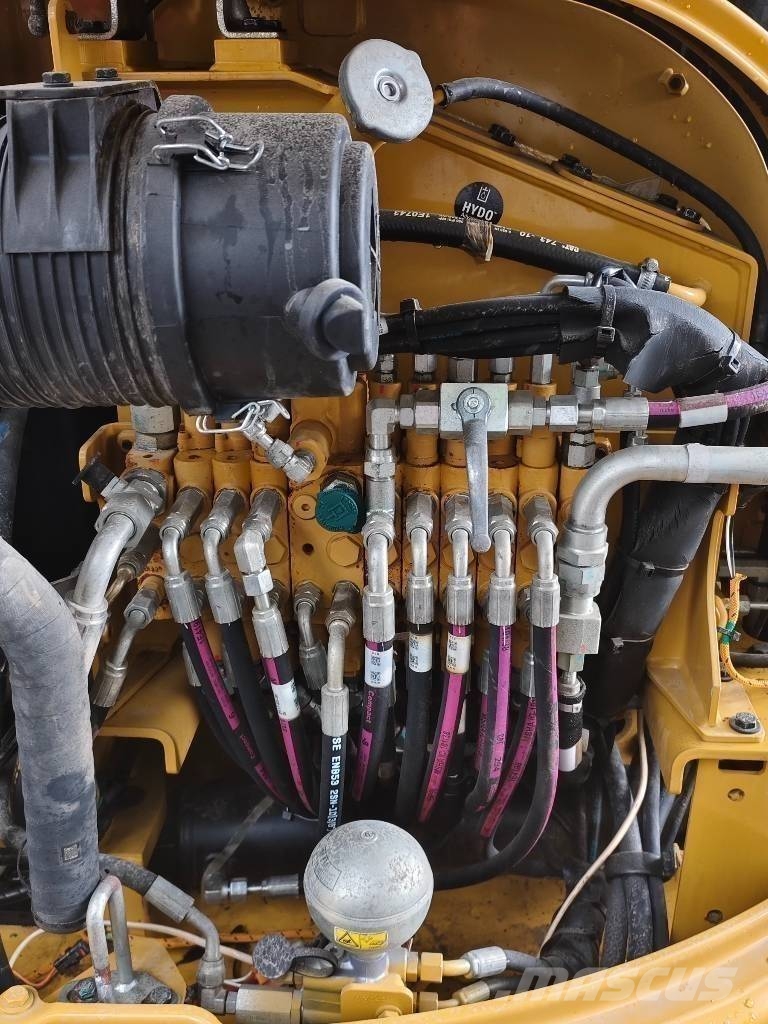 CAT 303.5E Mini rýpadla < 7t