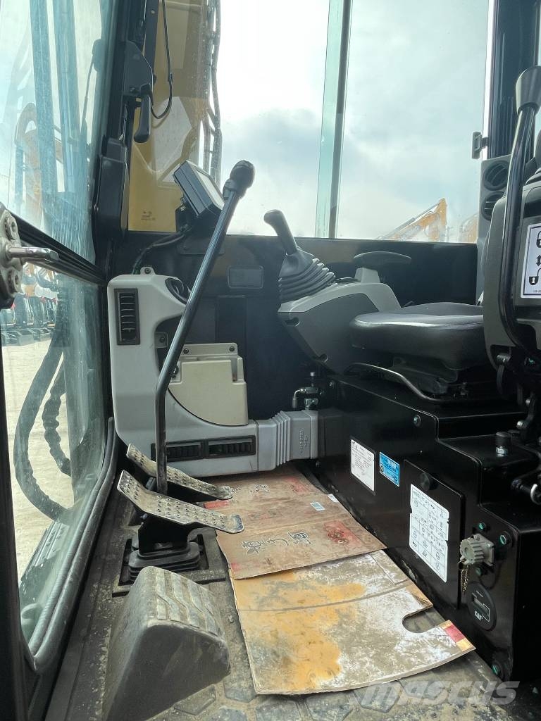 CAT 305.5 E 2 Koparki gąsienicowe