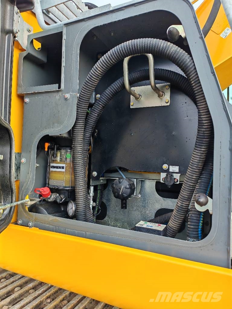 Liebherr R 926 G8 Escavadeiras de esteiras
