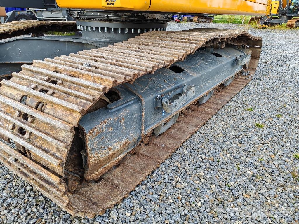 Liebherr R 926 G8 Escavadeiras de esteiras