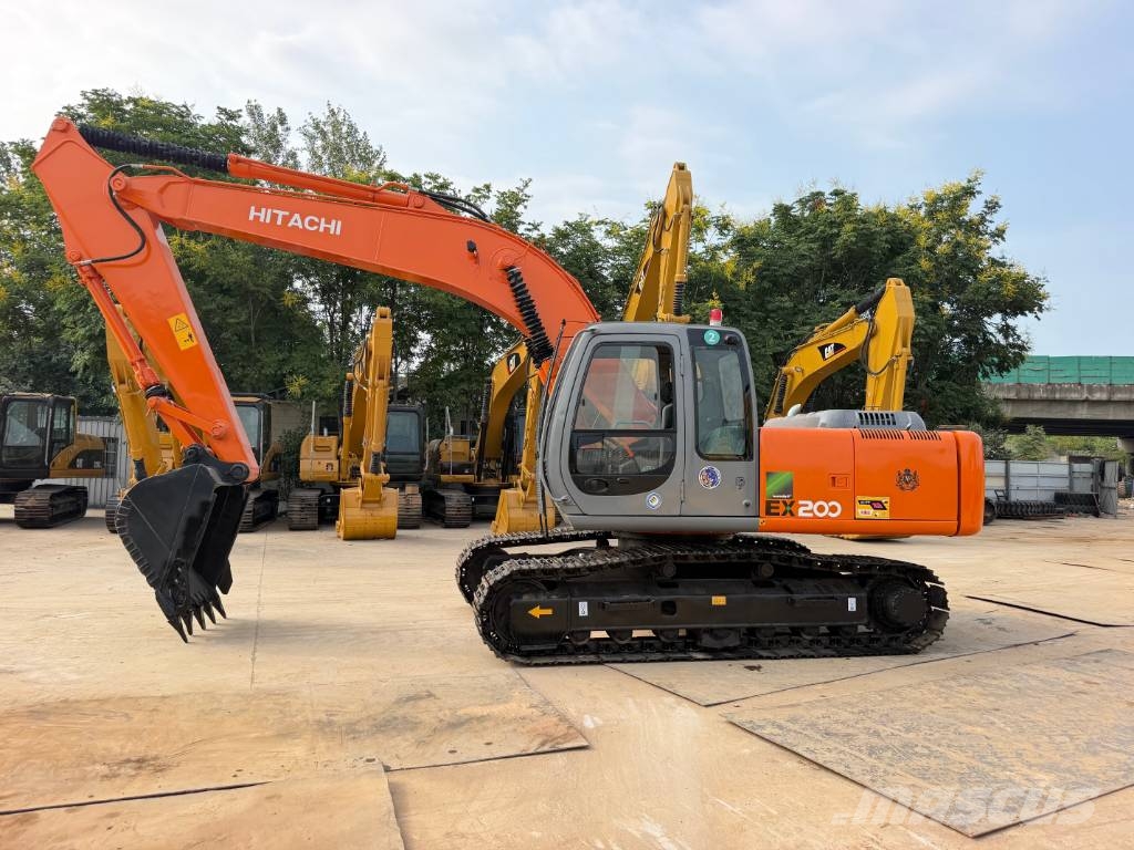 Hitachi EX200 Raupenbagger