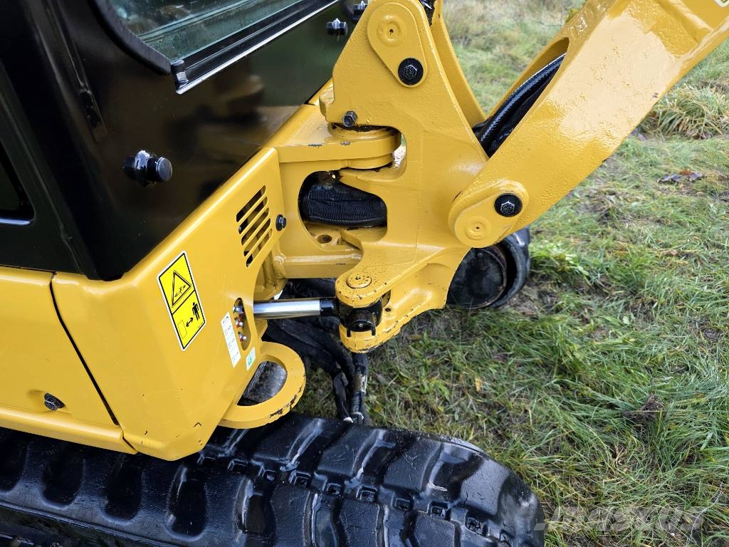 CAT 301.8 Mini ekskavatori < 7 t
