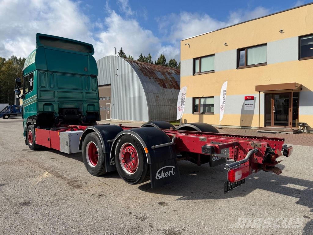 DAF XF530 6X2*4 EURO6 + CHASSIS 7350MM Šasija ar kabīni
