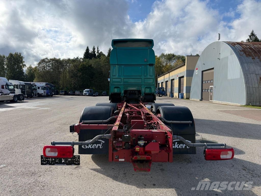DAF XF530 6X2*4 EURO6 + CHASSIS 7350MM Šasija ar kabīni