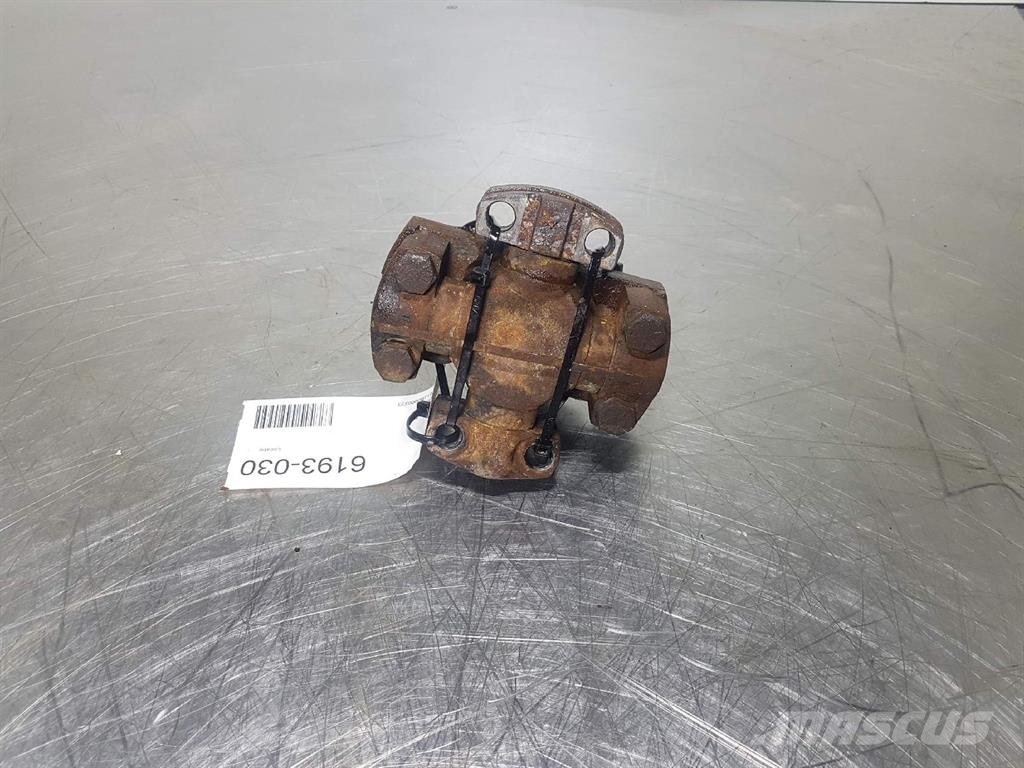 Hyundai HL760-9 - Propshaft/Gelenkwelle/Cardanas 軸