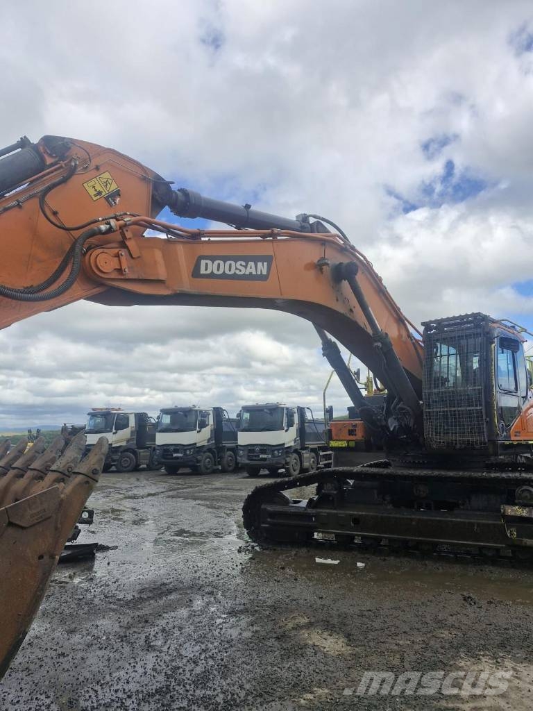 Doosan DX 530 LC-7 Koparki gąsienicowe
