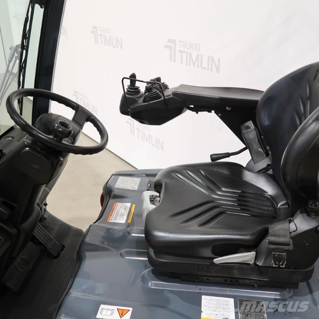 Toyota 8FBE16T Electric forklifts