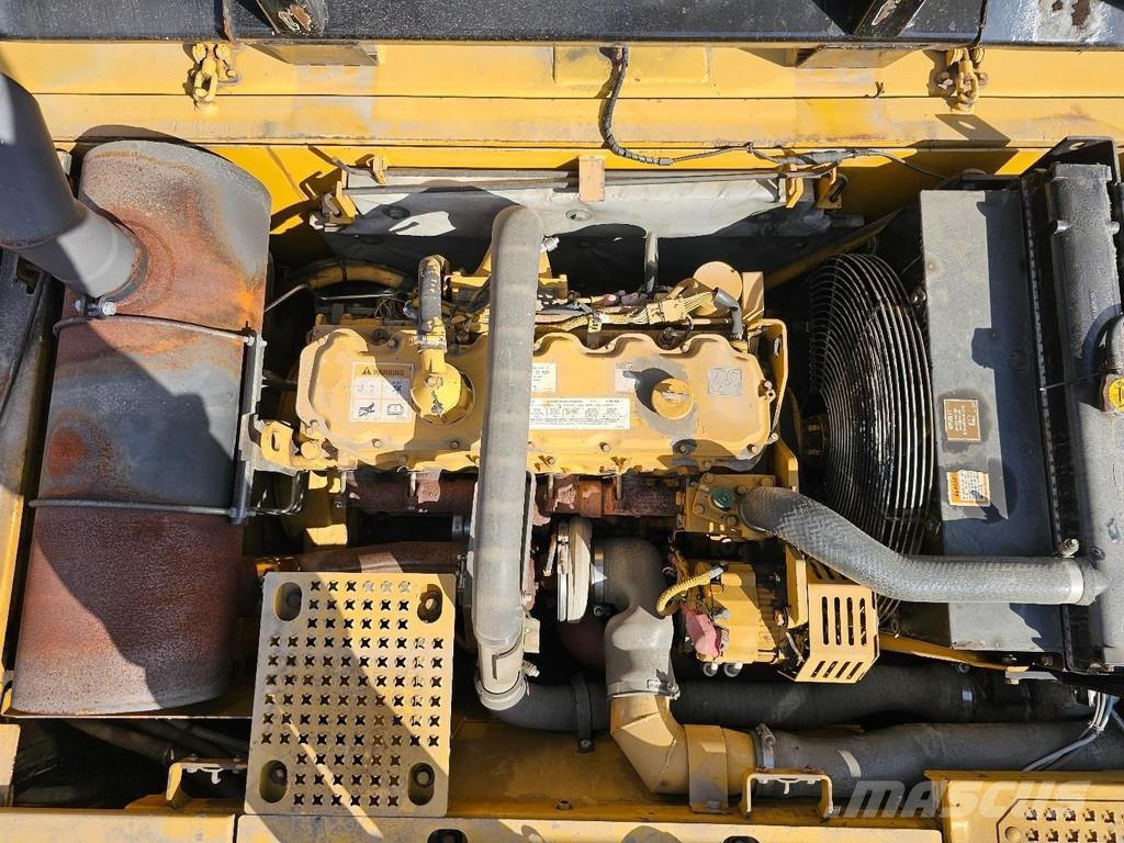 CAT 325CL Bagri goseničarji