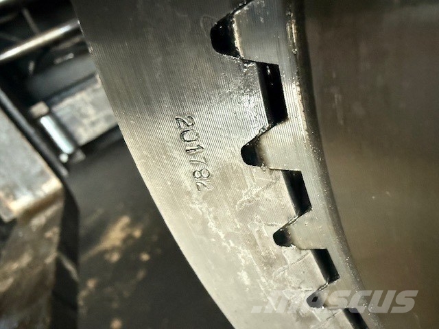 Bell B 40 C/D FINAL DRIVE GEARS Ašys