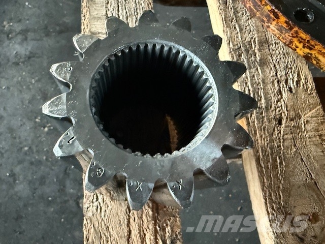 Bell B 40 C/D FINAL DRIVE GEARS Ašys