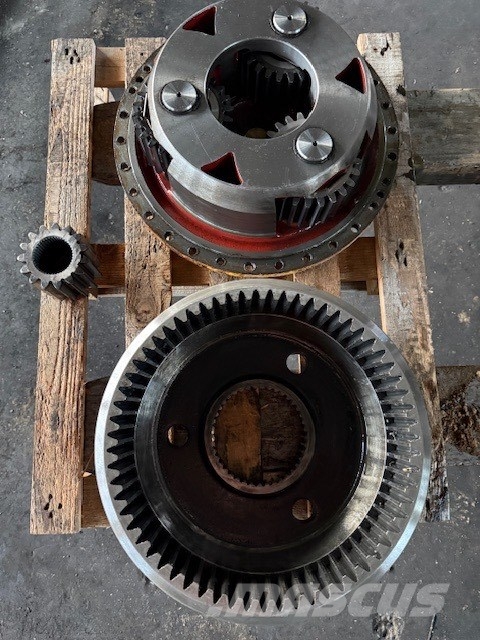 Bell B 40 C/D FINAL DRIVE GEARS Ašys
