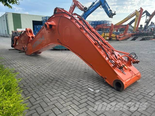 Hitachi ZX 670 Raupenbagger