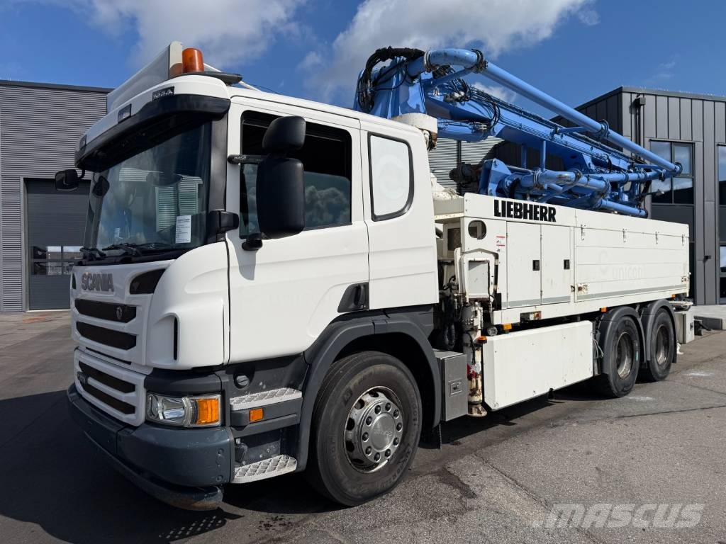 Scania P370 6x4 Liebherr THP140H 24 M4 XH Camiones de concreto