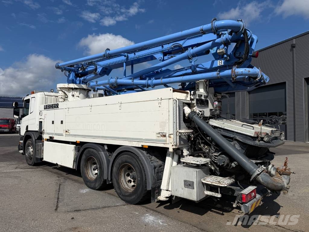 Scania P370 6x4 Liebherr THP140H 24 M4 XH Camiones de concreto