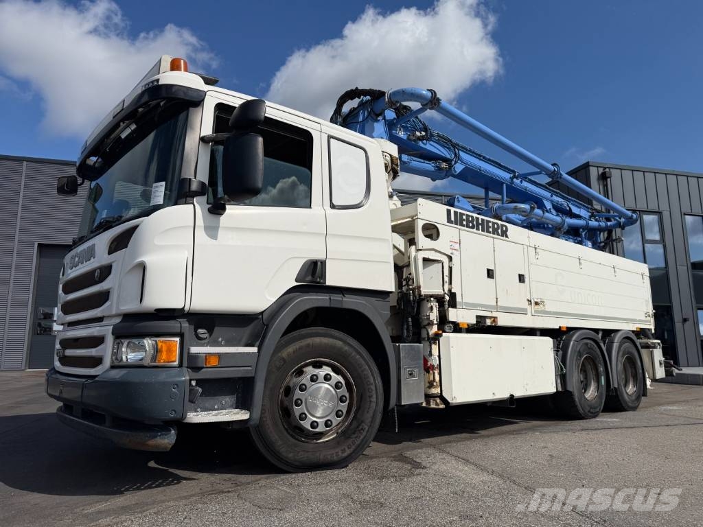 Scania P370 6x4 Liebherr THP140H 24 M4 XH Camiones de concreto
