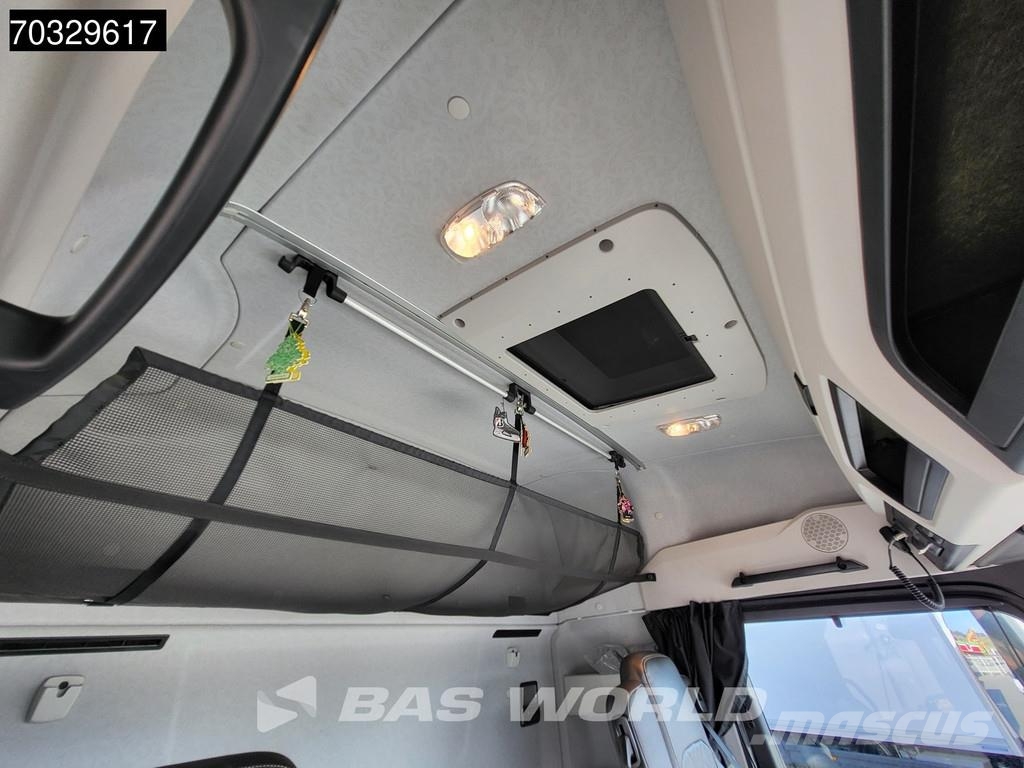 Mercedes-Benz Arocs 3658 8X4 ALUCAR Holztransporter Full Steel s Transporte de madera