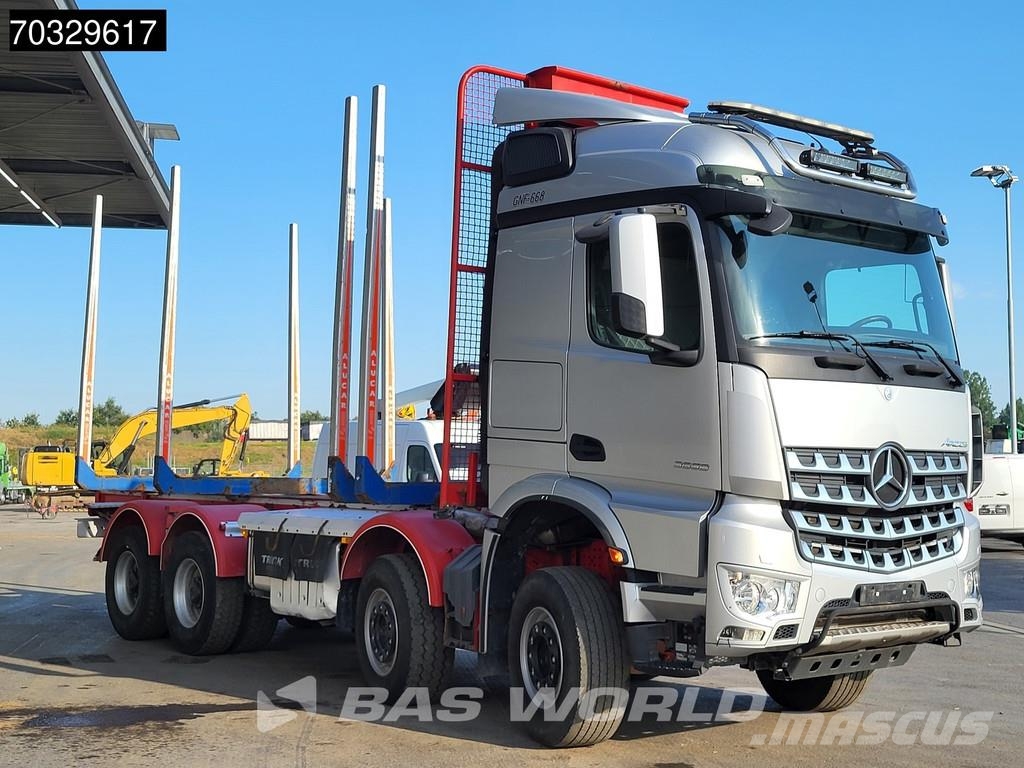 Mercedes-Benz Arocs 3658 8X4 ALUCAR Holztransporter Full Steel s Transporte de madera