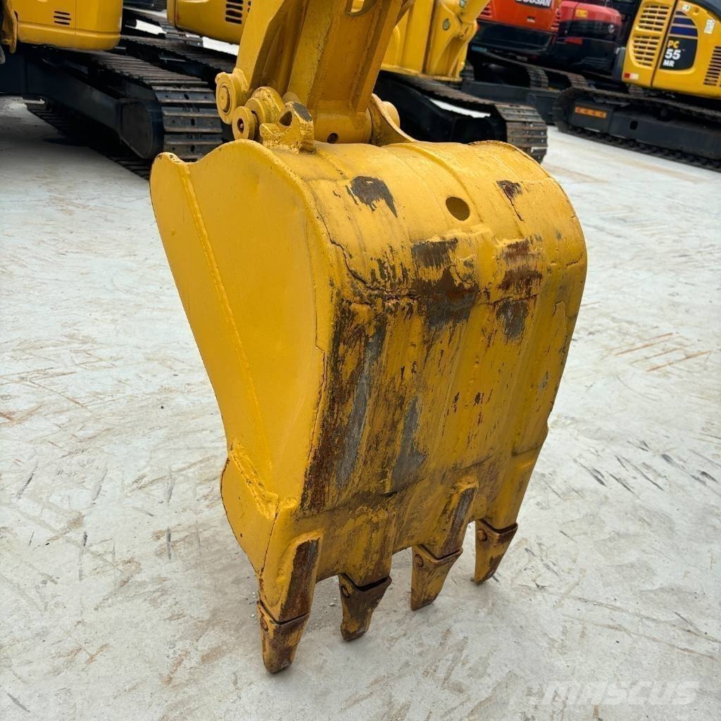 Komatsu PC 35 MR 小型挖掘机