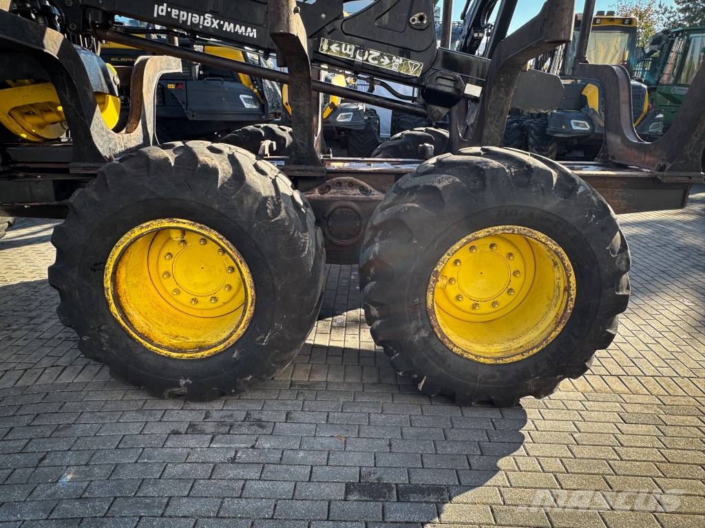 John Deere 1110 E Forvarderi
