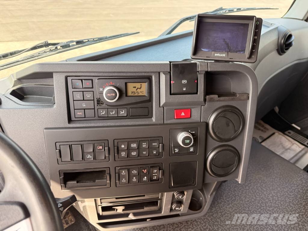 Renault T430 DTI 6x2 Hvidtved Larsen SLP 10.5 ADR Camiones aspiradores/combi