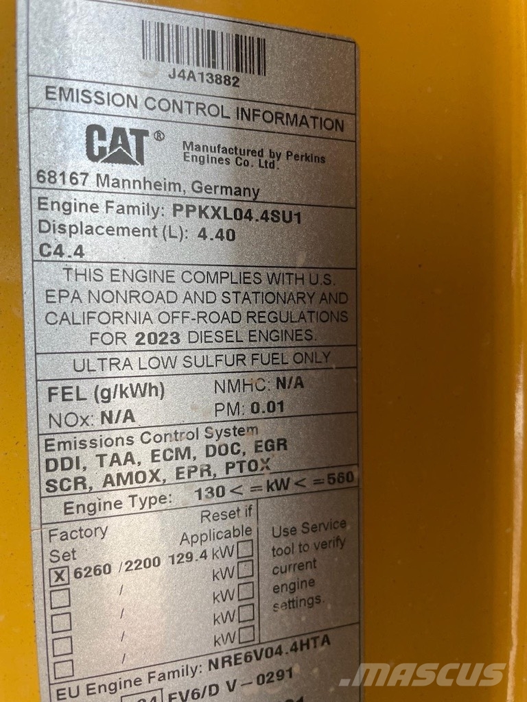 CAT MH3024 廢棄物/工業用操作車