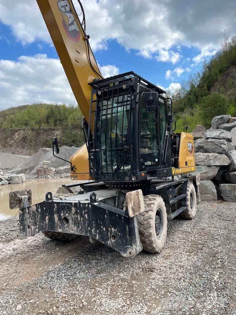 CAT MH3024 廢棄物/工業用操作車