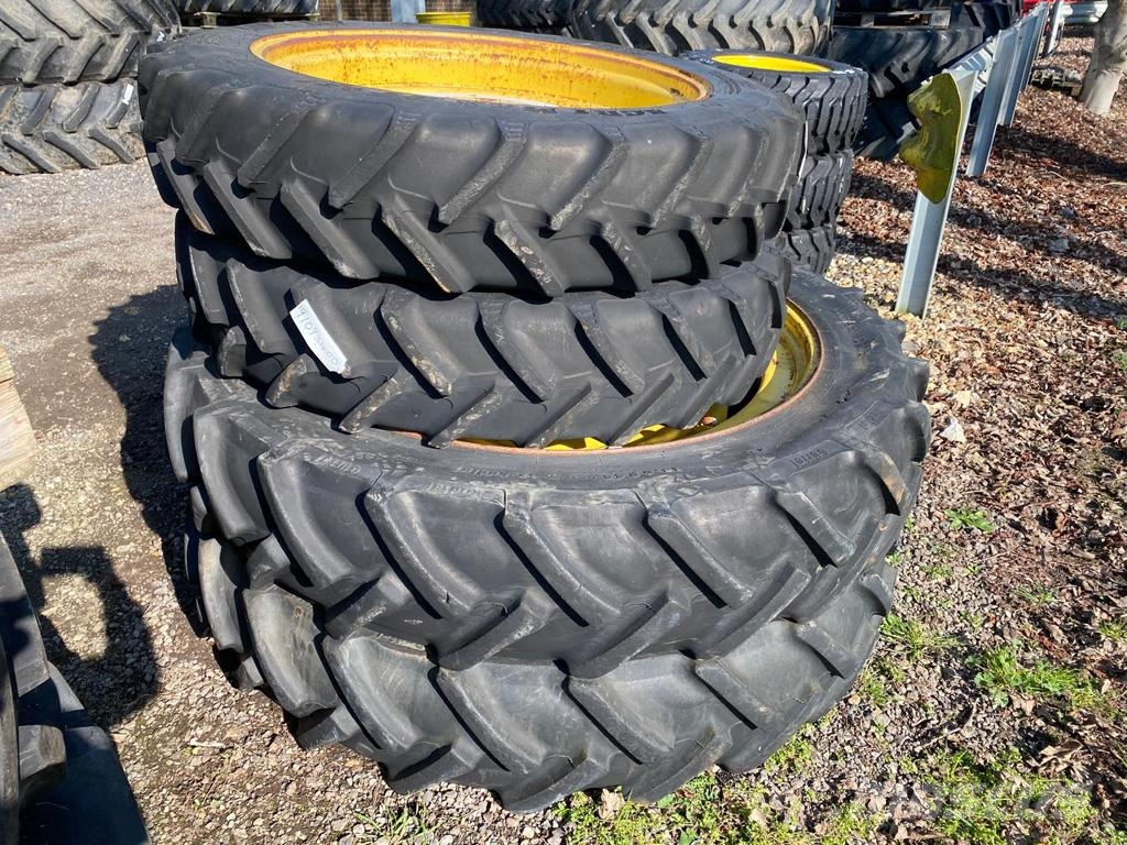 270/95R36 Hjul, Dæk og Fælge