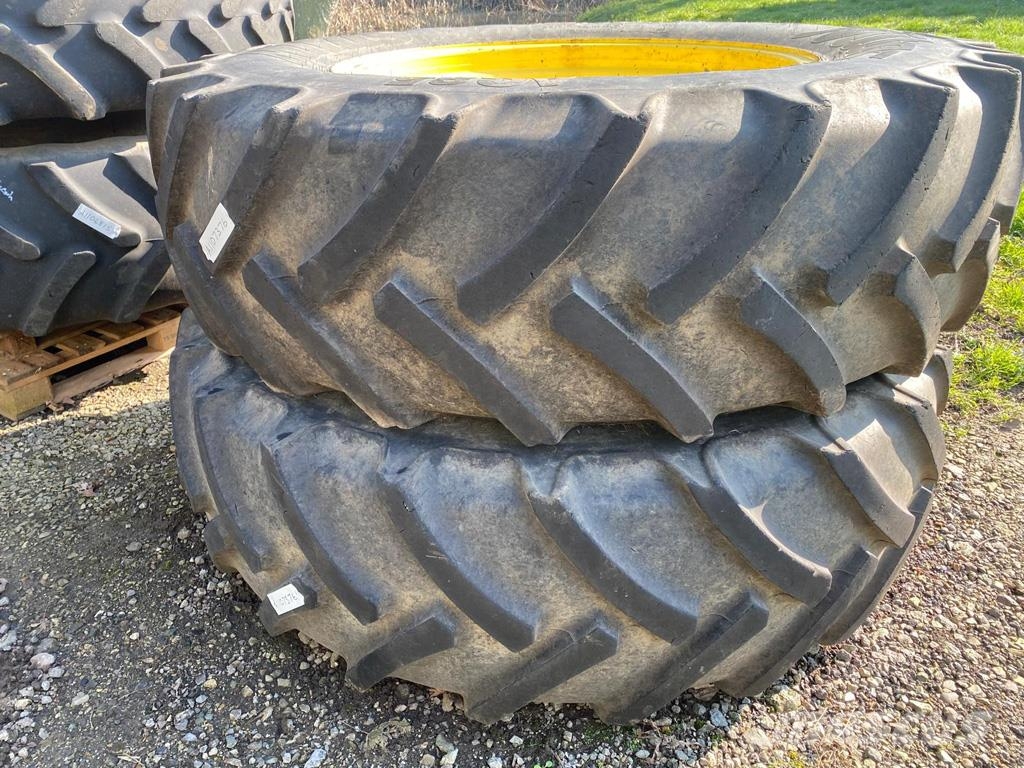  520/85R42 Hjul, Dæk og Fælge