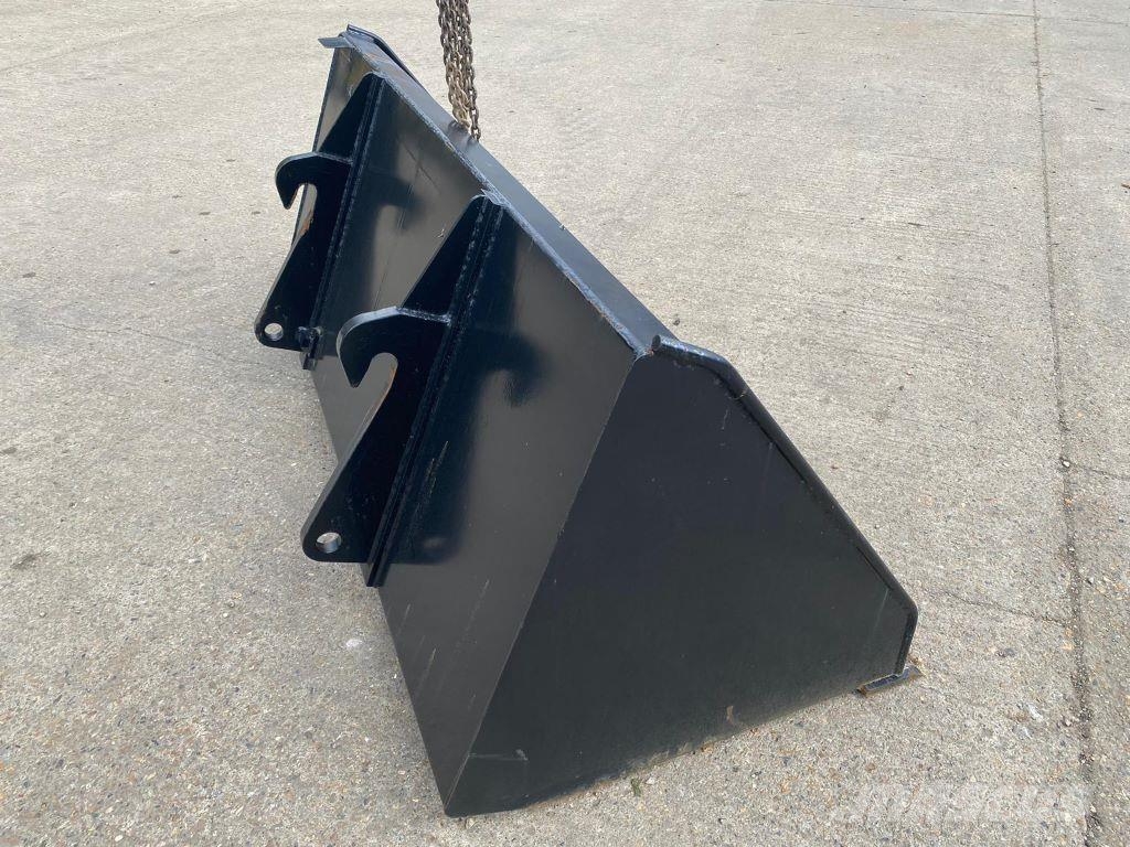 F.c.walker 1.5M3 Buckets