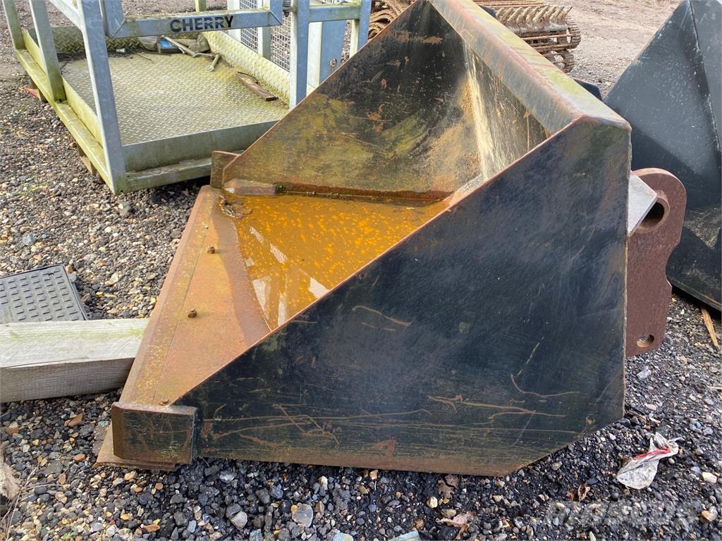 F.c.walker 4FT Buckets