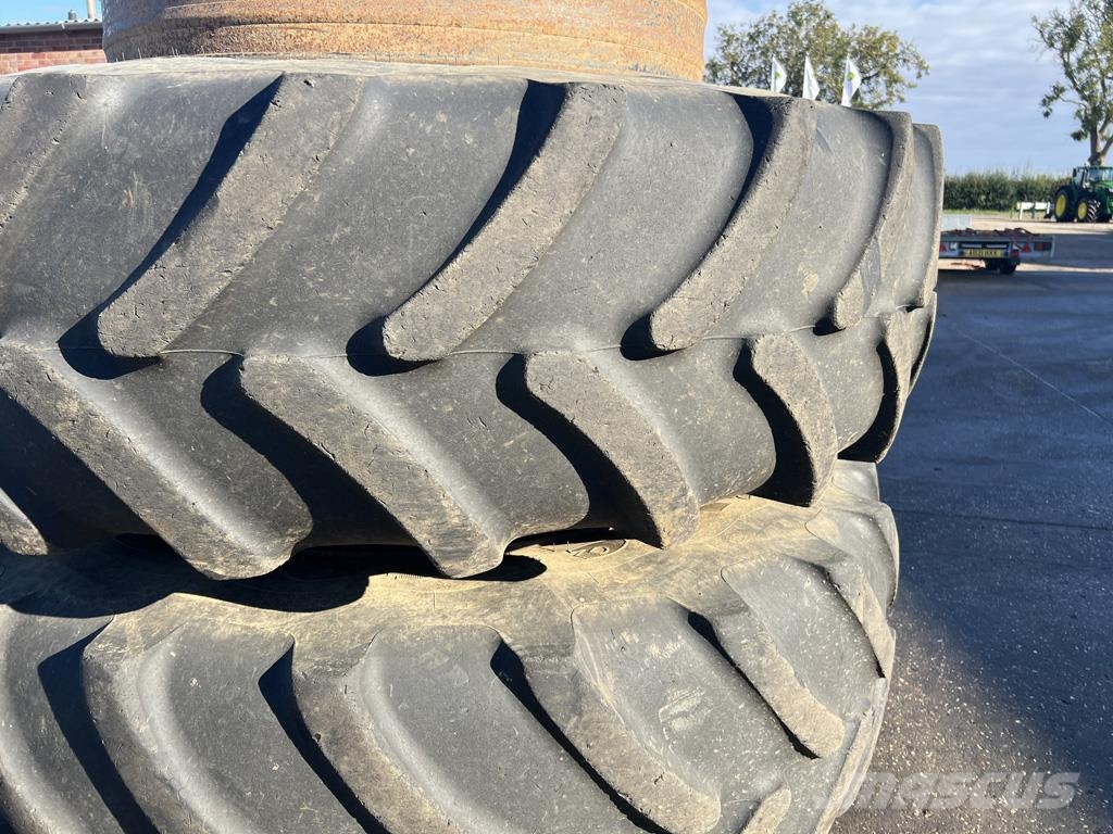Firestone 520/85R42 Tekerlekler