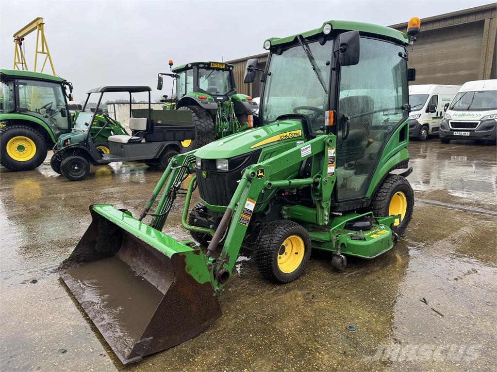 John Deere 1026R CAB CUT 소형 트랙터