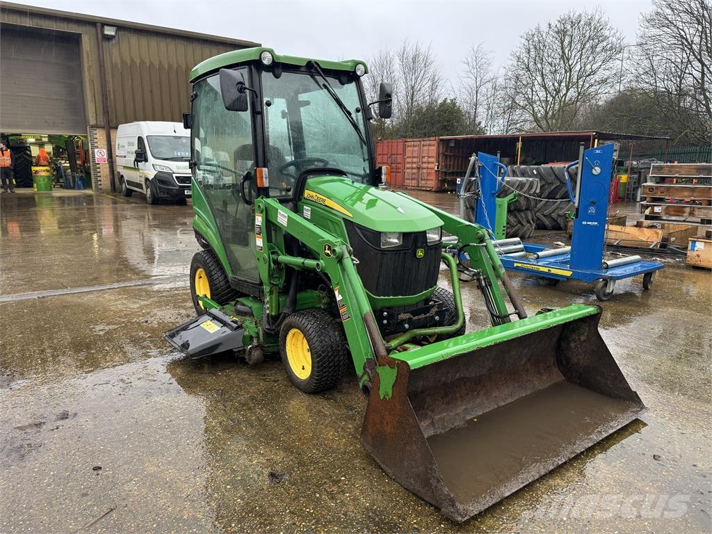 John Deere 1026R CAB CUT 소형 트랙터