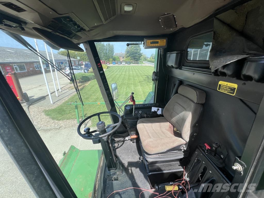 John Deere 1188 COMBINE Зернозбиральні комбайни