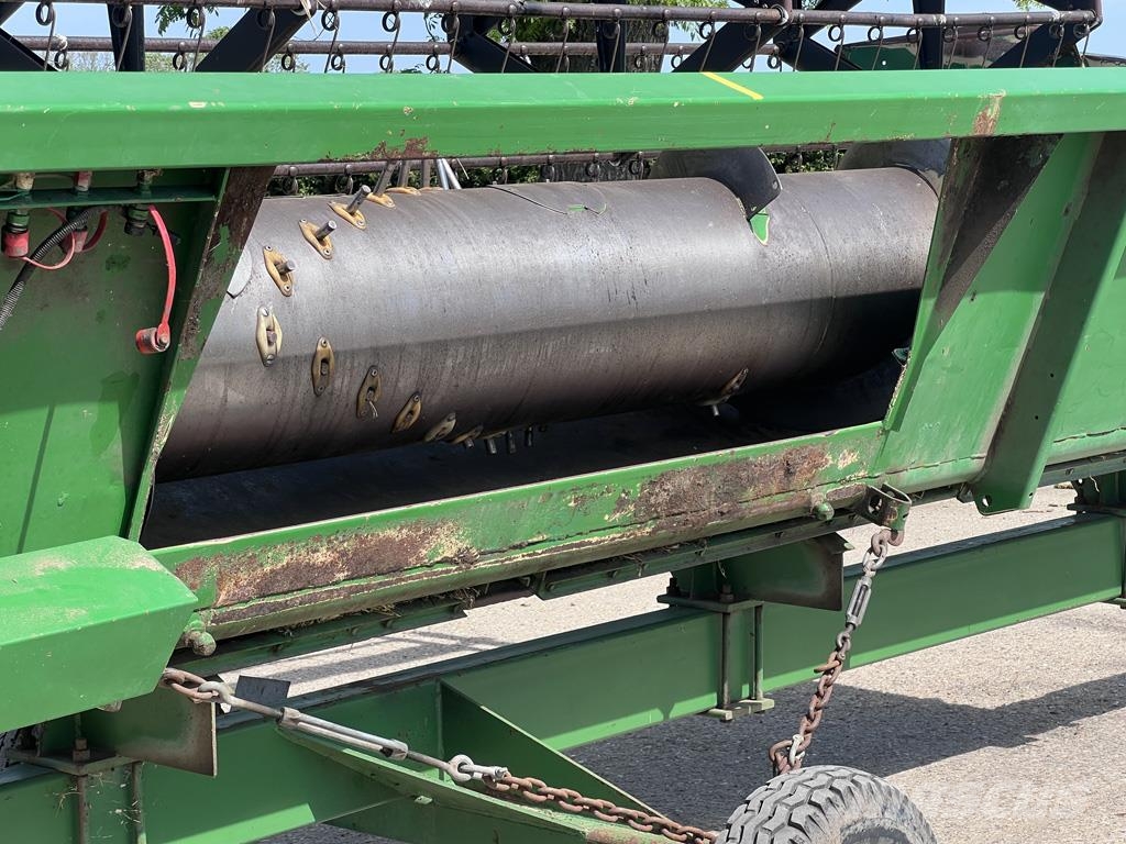 John Deere 1188 COMBINE Зернозбиральні комбайни