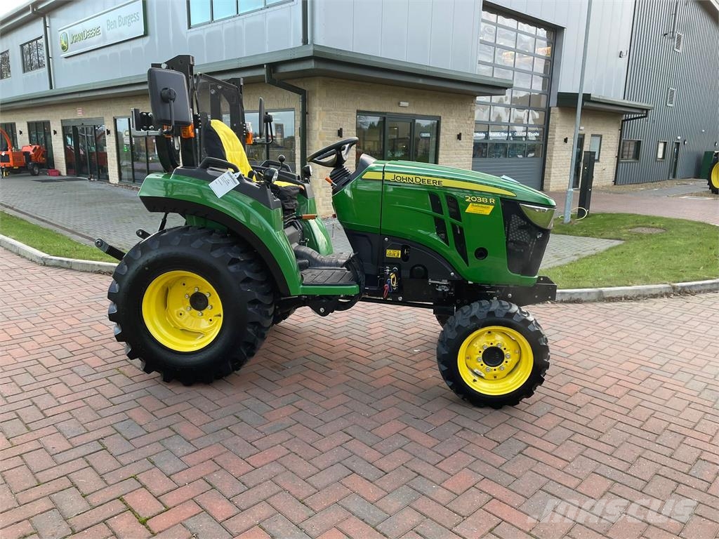 John Deere 2038R 60D 소형 트랙터