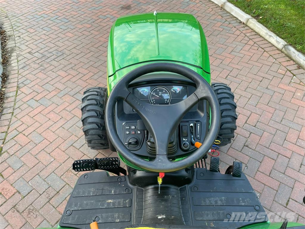 John Deere 2038R 60D 소형 트랙터